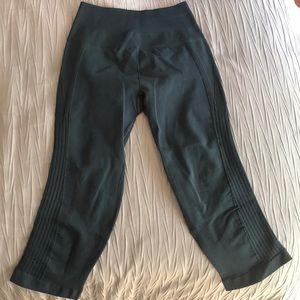 Lululemon flow and go crop- ASTRO BLUE